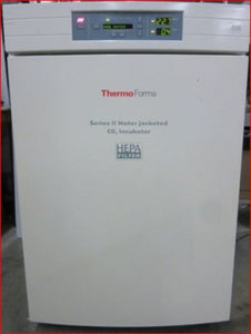 Thermo Forma 3130 CO2 O2 Water Jacketed Incubator Laboratory / Incubators   Used